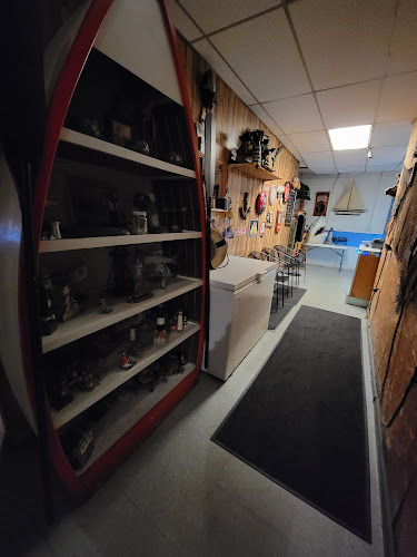 Fresh Seafood Co Market & Restaurant - Hospitality and gastronomy