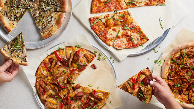 California Pizza Kitchen at Bayshore Town Center - Milwaukee
