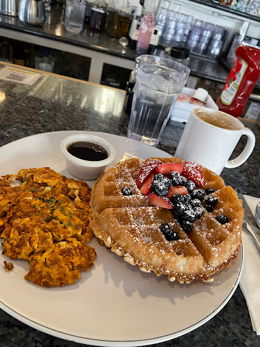 The Breakfast Bar - Long Beach