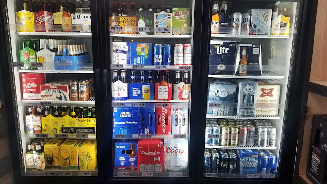 Comentarii opinii despre J&R Express Mart Liquor