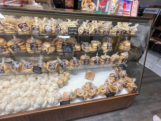 Pastry Delight Portuguese Bakery & Cafe - Tulare