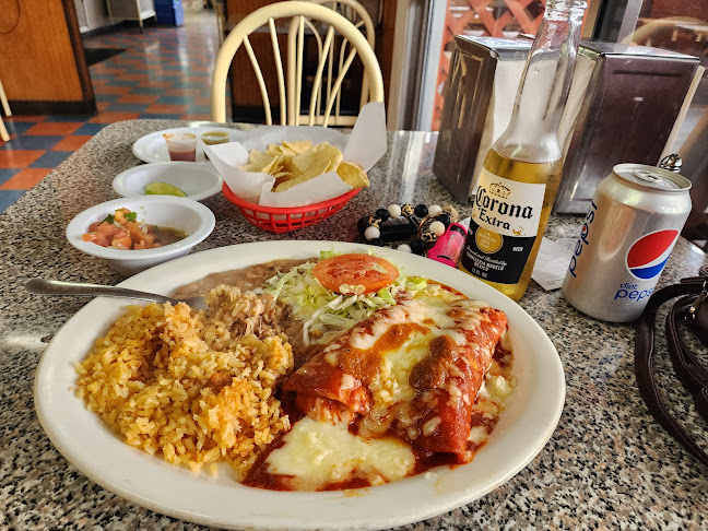 Tortilleria Flores Restaurant - Hospitality and gastronomy