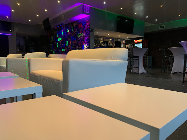 Wing and A Prayer Restaurant & Lounge - Hampton