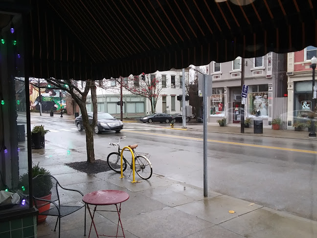 Comentarii opinii despre Avenue Brew