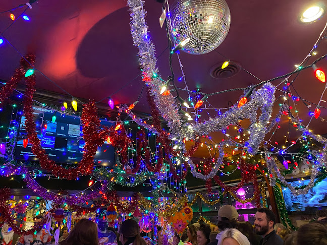 Betty Danger's Country Club - Hospitality and gastronomy