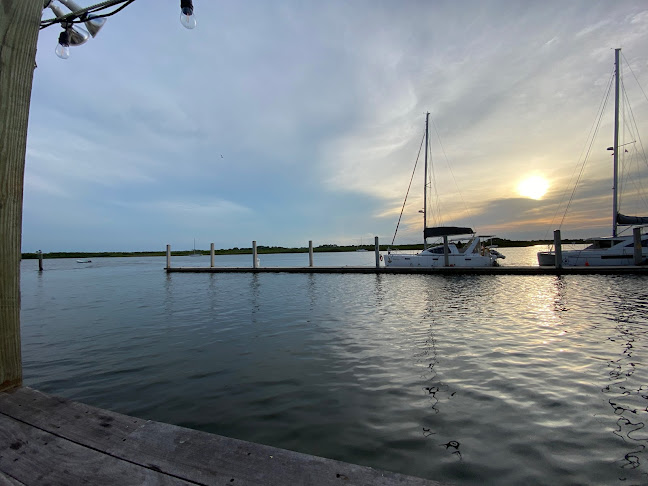 Comentarii opinii despre Down the Hatch Seafood Company