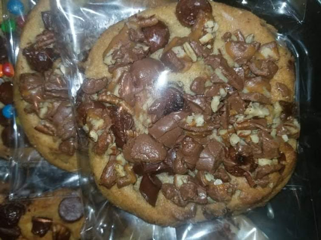 Sweets & Treats by ShawnMyie Home-Based Cookie Shoppe - Marietta