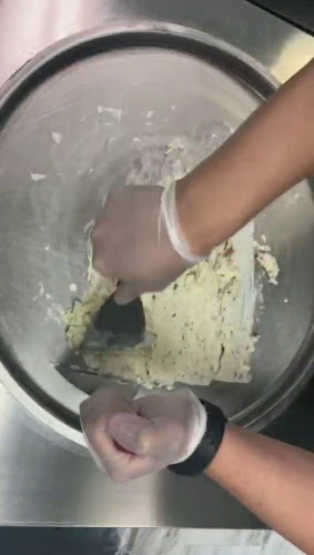 Opinii despre Coco Rolls & Cloud Tea (Thai Rolled Ice Cream, Bubble Tea, Hong Kong Egg Waffle) în Crystal Lake - Hospitality and gastronomy