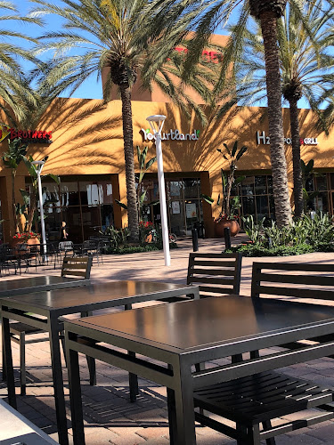 Yogurtland The Market Place