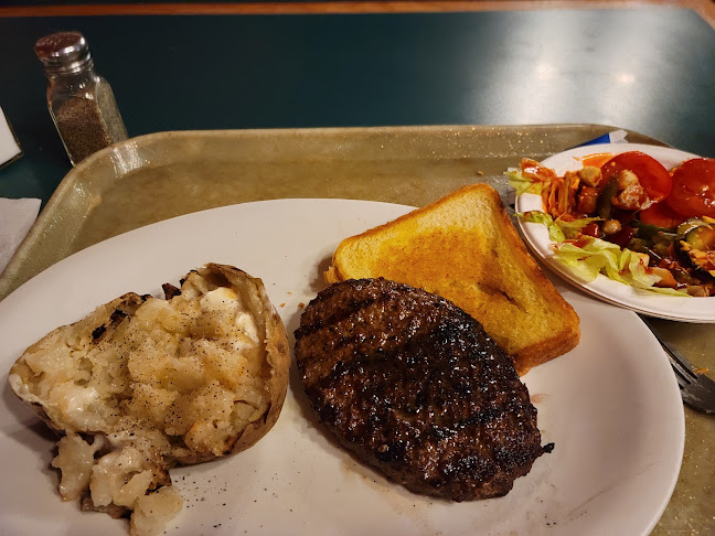 Opinii despre The Best Steak House- White Bear Ave în St Paul - Hospitality and gastronomy