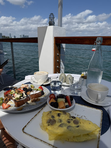 Comentarii opinii despre Lido Bayside