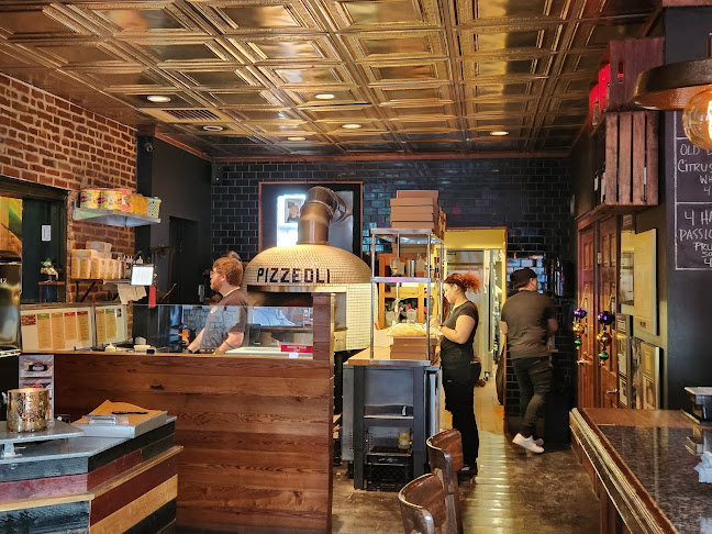 Opinii despre Pizzeoli Wood Fired Pizza în St. Louis - Hospitality and gastronomy