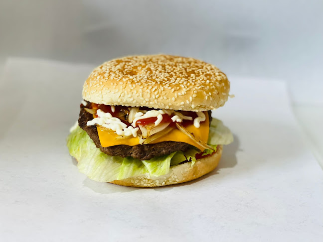 393 Clinton St, Hempstead, NY 11550, United States