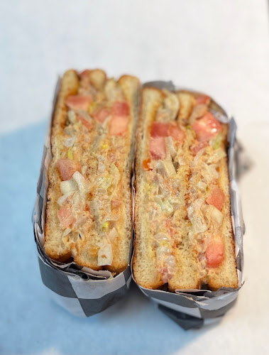 Latinos Coffee Shop - Hospitality and gastronomy