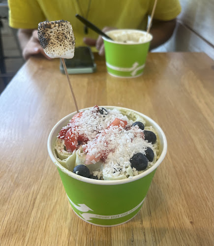 3872 Roswell Rd NE, Atlanta, GA 30342