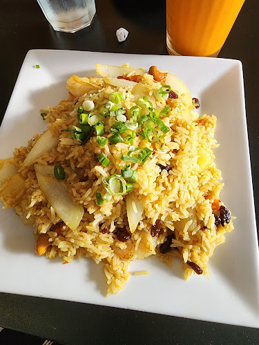 Bee's Thai Cuisine - East Providence