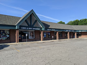 Younger Liquor Store & Party