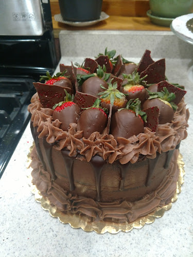 2 Pins Bakery, - Hospitality and gastronomy