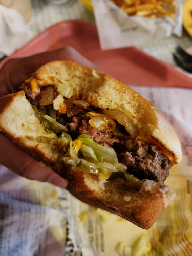 132 E Golf Rd, Arlington Heights, IL 60005