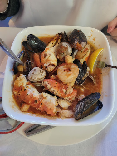 Paula's On Main Open Times