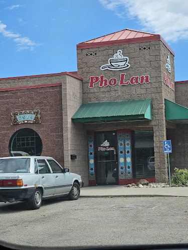 296 E 29th St, Loveland, CO 80538