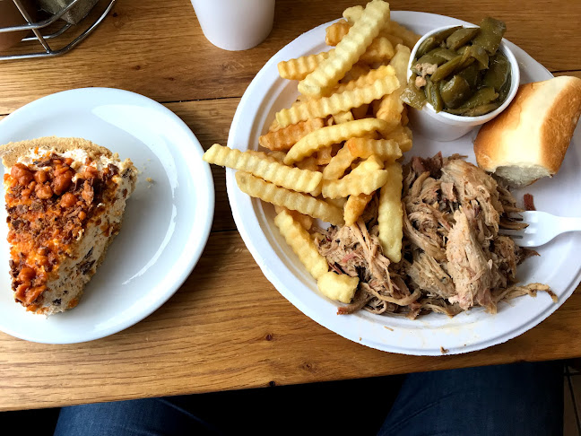 Sledge's BBQ - Hospitality and gastronomy