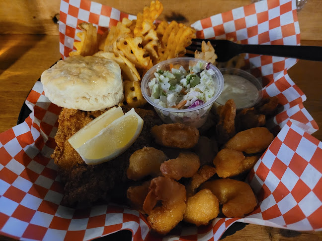 High Heat Sports Grill - Sierra Vista