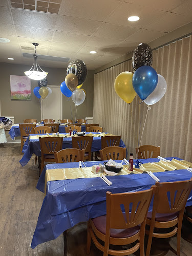 Gus and George's Spaghetti and Steak House - Hospitality and gastronomy