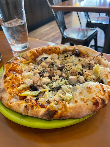 Opinii despre Il Vicino Wood Oven Pizza - Nob Hill în Albuquerque - Hospitality and gastronomy