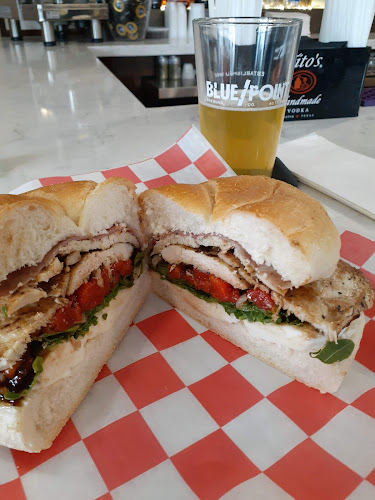 Reviews of Noochie's Deli and Cafe' in Waterbury - Hospitality and gastronomy