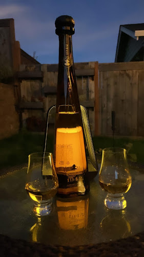 Opinii despre Rockwood Liquor Store în Portland - Hospitality and gastronomy