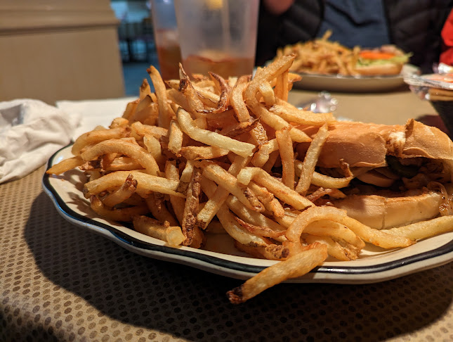 Opinii despre Gus and George's Spaghetti and Steak House în Virginia Beach - Hospitality and gastronomy