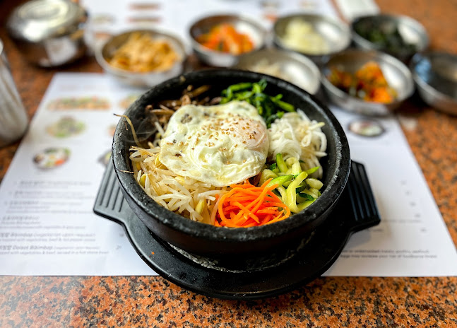 22549 Hawthorne Blvd, Torrance, CA 90505, United States