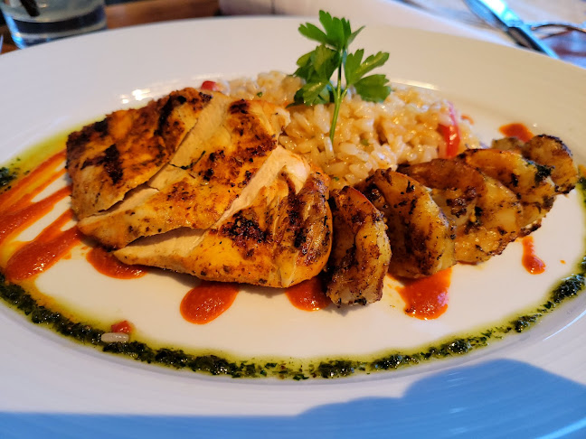 Pinstripes - Hospitality and gastronomy