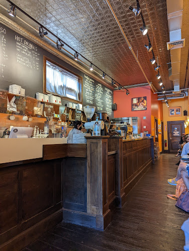 Simon's Coffee Shop - Hospitality and gastronomy