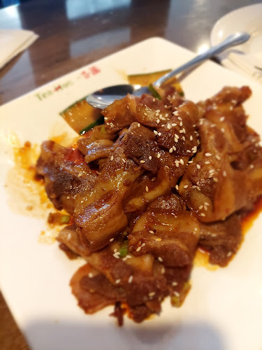 88 Nathan Ln N, Plymouth, MN 55441, United States