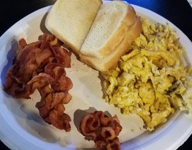 Opinii despre Maingate Bar & Grill în Des Moines - Hospitality and gastronomy