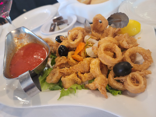 Minhoto Restaurant - Elizabeth