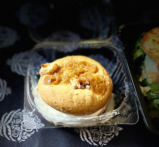 6600 S Woodlawn Ave, Chicago, IL 60637, United States