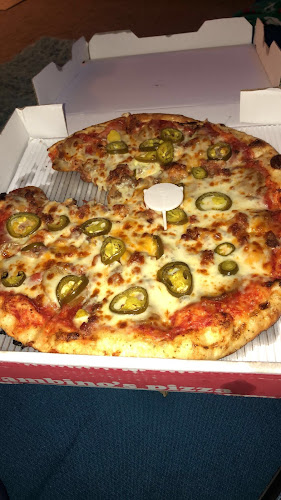 Bambinos Pizza - Hospitality and gastronomy