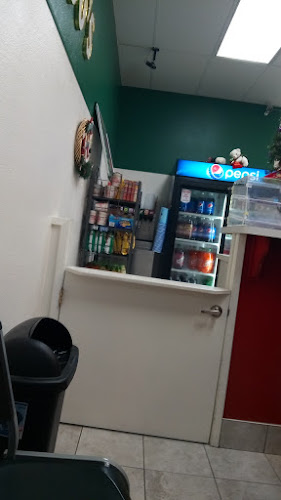 Comments and reviews of Romeo's Pizza & Sandwiches
