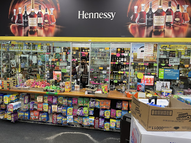 J S LIQUOR - Hospitality and gastronomy