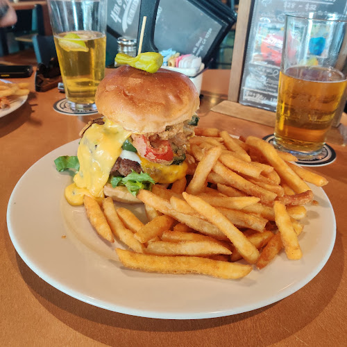 4th & Mill - Hospitality and gastronomy