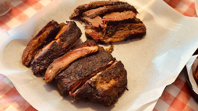 The Memphis King BBQ - Hospitality and gastronomy