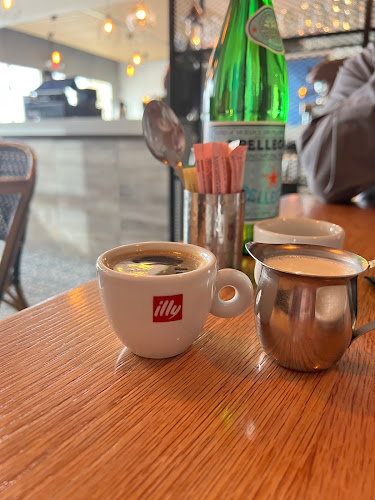Reviews of Básico Bistro Cafe in El Paso - Hospitality and gastronomy