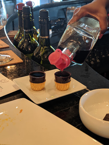 Comentarii opinii despre Aroma Wine Tasting Room