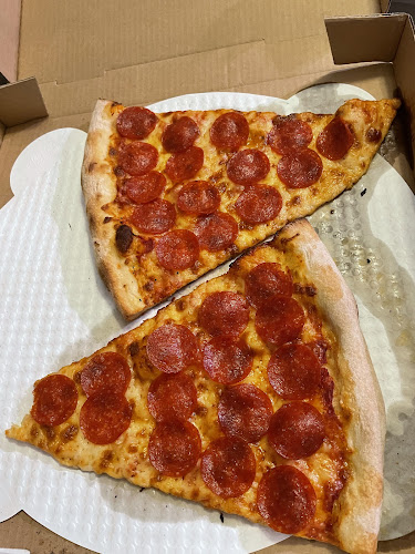 Master Pizza & More... - Hospitality and gastronomy