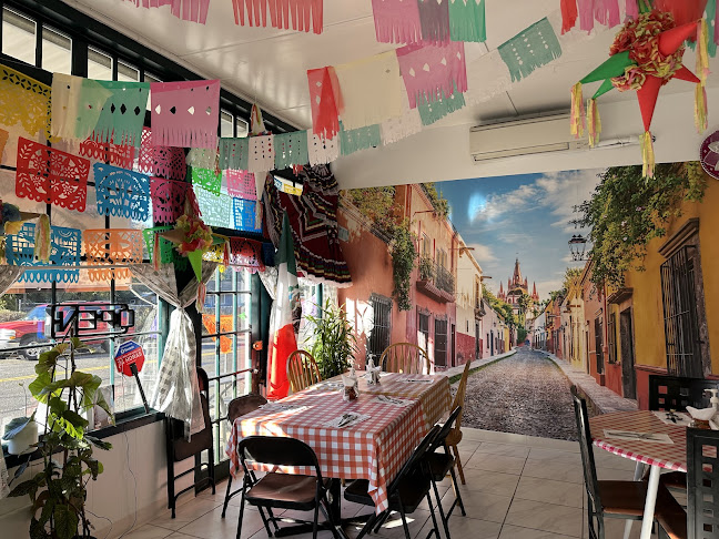 La Esquina Cafe - Tukwila