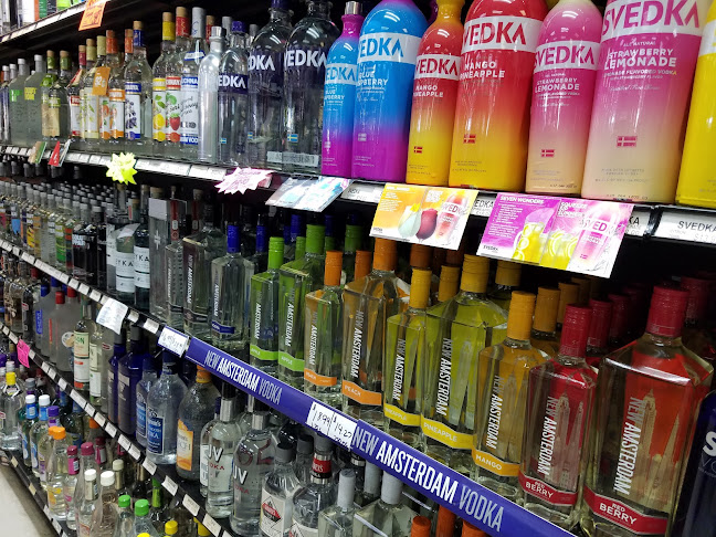 Lakewood Medallion Discount Liquor - Hospitality and gastronomy