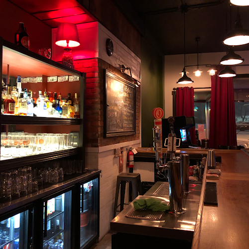 Comentarii opinii despre Local.